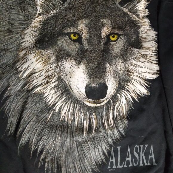 Vintage Alaska Gray Wolf Illustration Crewneck Sweatshirt - Picture 3 of 9